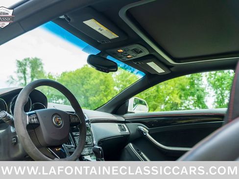 Used 2015 Cadillac CTS V RWD image 71