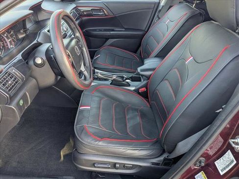 Used 2015 Honda Accord Sport image 15