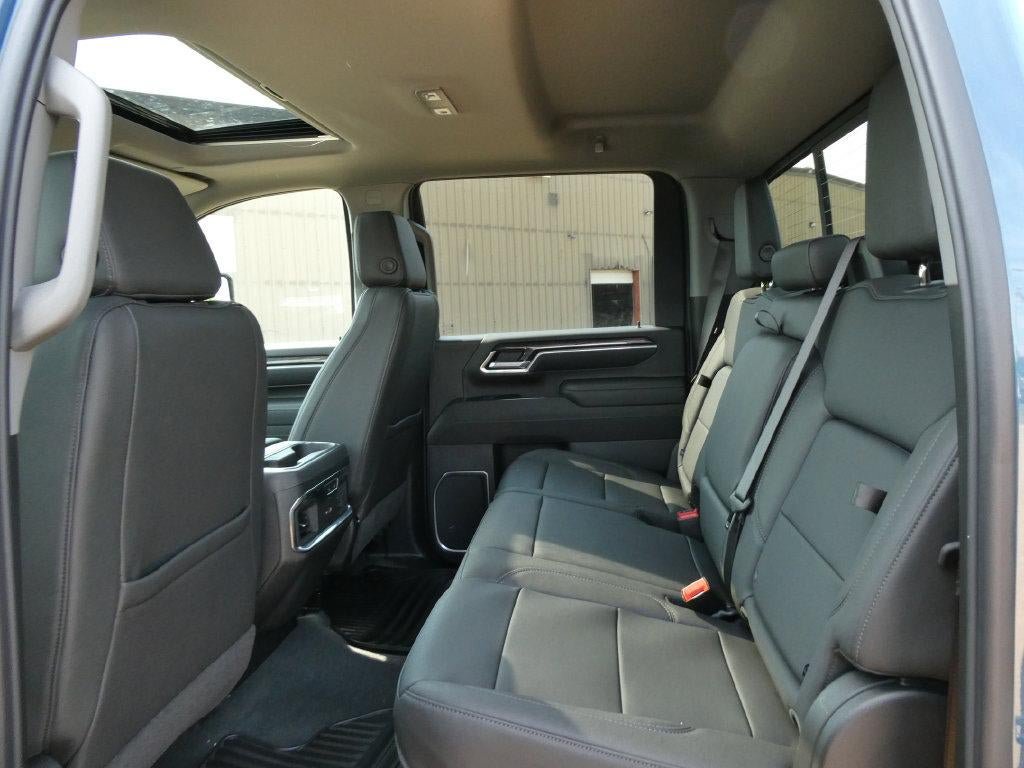 New 2026 Chevrolet Silverado 2500 LTZ w/ LTZ Plus Package AWD/4WD image 14