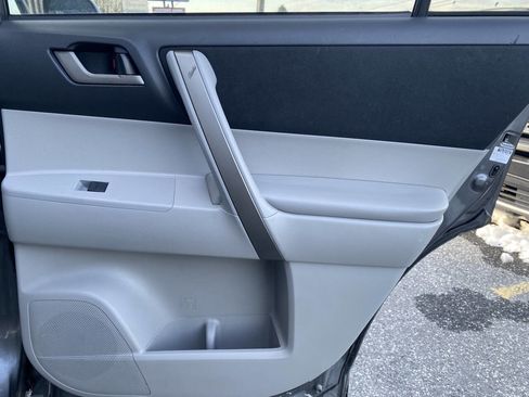 Used 2008 Toyota Highlander Sport w/ Tow Pkg image 20