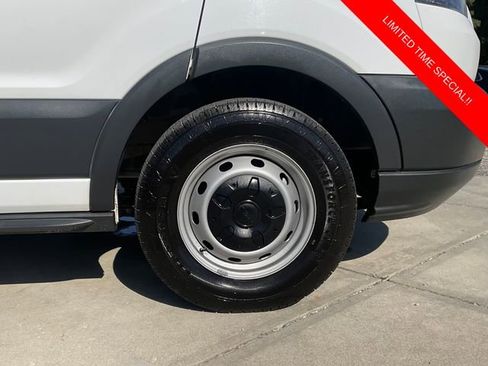 Used 2017 Ford Transit 150 XL image 9