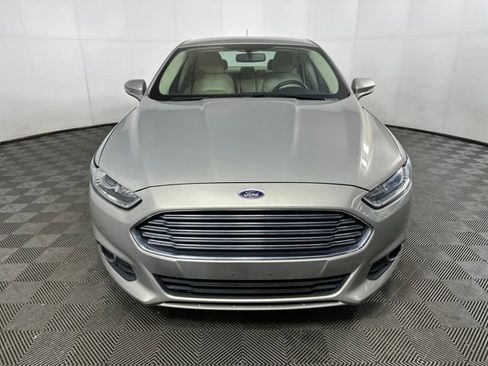 Used 2015 Ford Fusion SE w/ Equipment Group 202A image 8