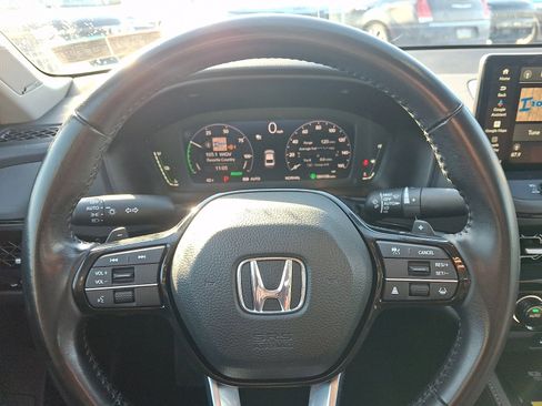Used 2023 Honda Accord Touring image 20