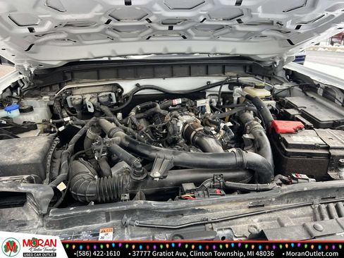 Used 2023 Ford Bronco Black Diamond w/ Sasquatch Package image 11