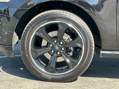 Certified 2024 Ford Expedition Limited RWD image 26