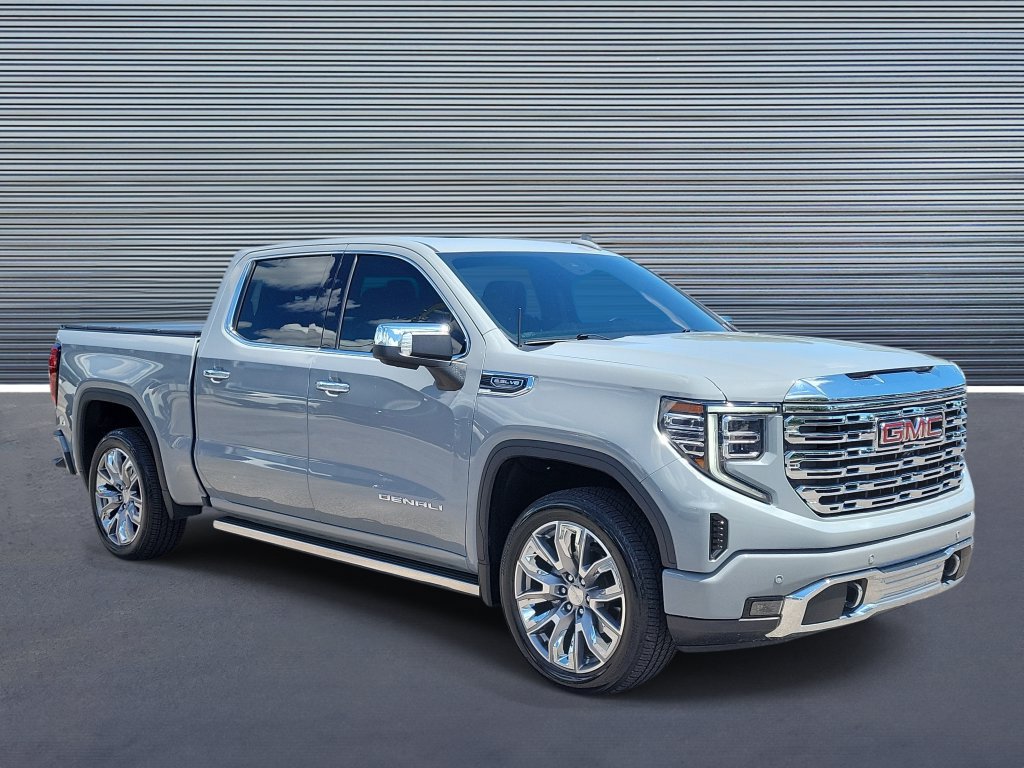 Used 2025 GMC Sierra 1500 Denali w/ Denali Reserve Package AWD/4WD image 2