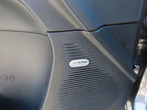 Used 2022 Dodge Challenger R/T Scat Pack RWD image 11