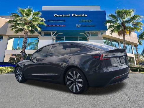 Used 2024 Tesla Model 3 Standard Range RWD image 7