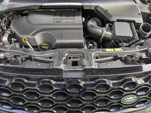 New 2025 Land Rover Discovery Sport Dynamic SE image 16