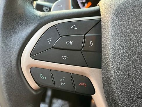 Used 2015 Jeep Grand Cherokee Laredo w/ Quick Order Package 23E AWD/4WD image 34