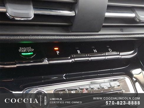 Certified 2024 Lincoln Corsair AWD image 14