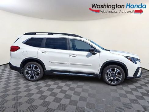 Used 2024 Subaru Ascent Limited w/ Technology Package AWD/4WD image 7