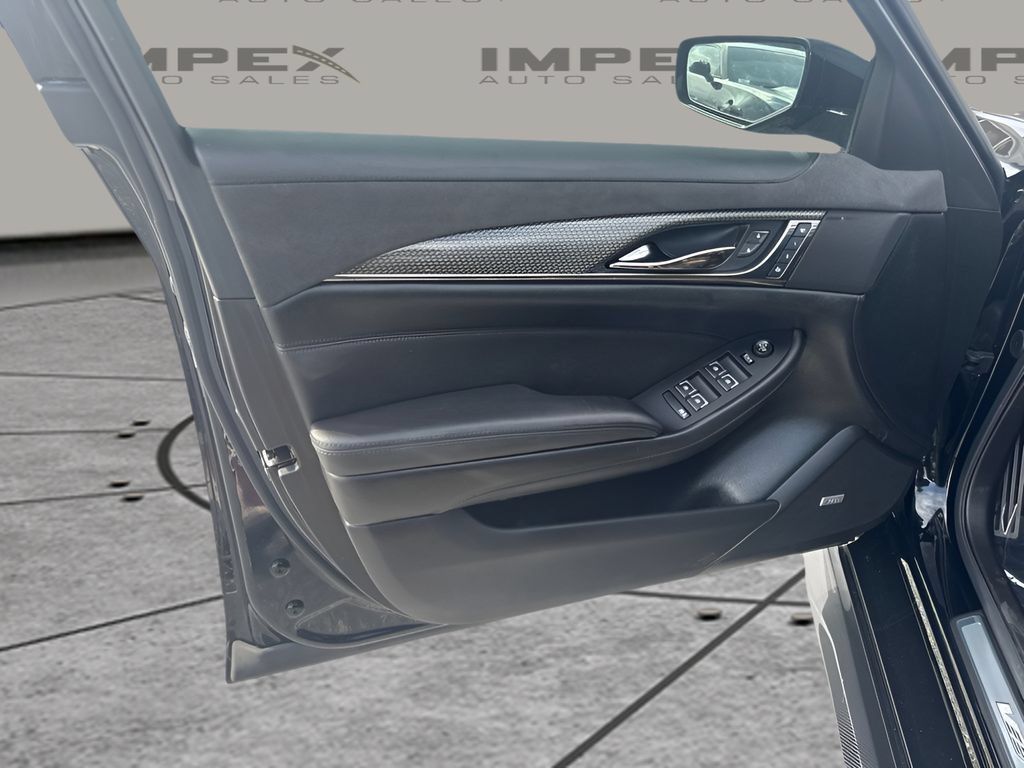 Used 2018 Cadillac CTS V RWD image 22