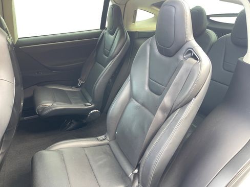 Used 2016 Tesla Model X 70D image 13