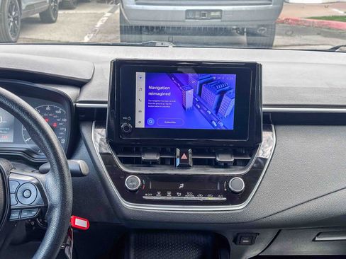 Certified 2025 Toyota Corolla LE image 16