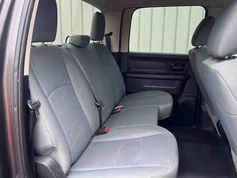 Used 2017 RAM 2500 Tradesman w/ Chrome Appearance Group AWD/4WD image 17