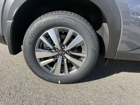 New 2025 Nissan Pathfinder SL w/ Lighting Package (N92) image 27