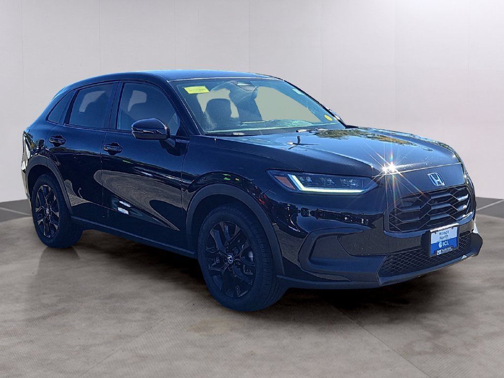 Certified 2024 Honda HR-V Sport image 3