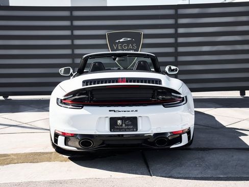 Used 2024 Porsche 911 Carrera 4S image 17