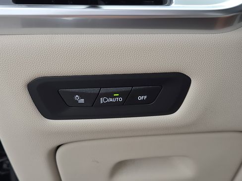 New 2026 BMW X5 sDrive40i w/ M Sport Package image 32