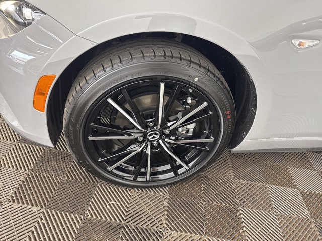 New 2026 MAZDA MX-5 Miata Grand Touring w/ Weather Package RWD image 27