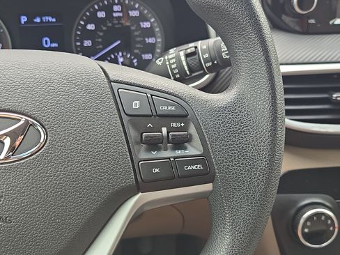 Used 2019 Hyundai Tucson Value FWD image 25