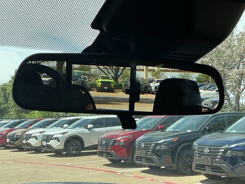 New 2026 Nissan Frontier SV w/ SV Convenience Package RWD image 29