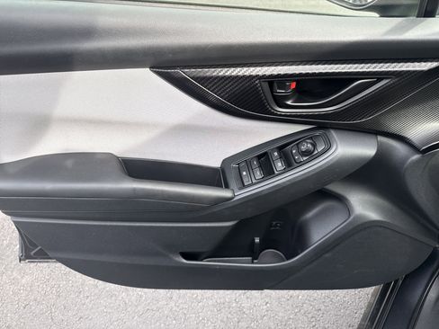 Used 2019 Subaru Crosstrek 2.0i Premium image 18