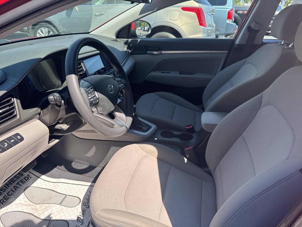 Used 2019 Hyundai Elantra SEL FWD image 15