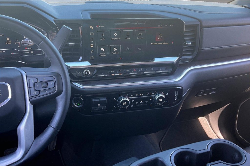 Used 2025 GMC Sierra 1500 SLT AWD/4WD image 10