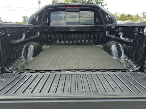 Used 2017 GMC Sierra 1500 SLE w/ SLE Value Package AWD/4WD image 15