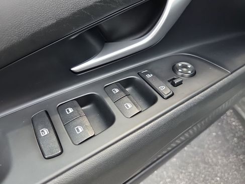 Used 2024 Hyundai Elantra SEL w/ Convenience Package image 23