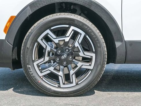 New 2025 Hyundai Santa Cruz Limited AWD/4WD image 10