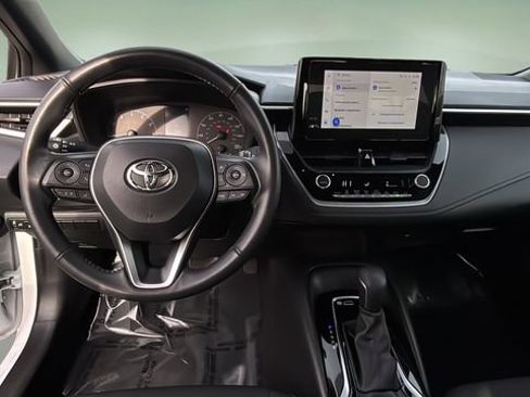 Used 2023 Toyota Corolla SE image 9