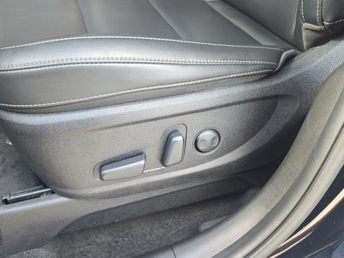 Certified 2024 Kia Telluride S w/ S Sunroof Package FWD image 21