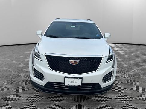 New 2026 Cadillac XT5 Sportv w/ LPO, Floor Liner Package image 8