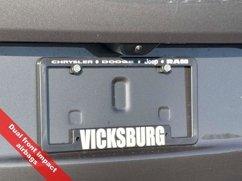 New 2025 Jeep Grand Cherokee L Limited w/ Black Appearance Package image 42