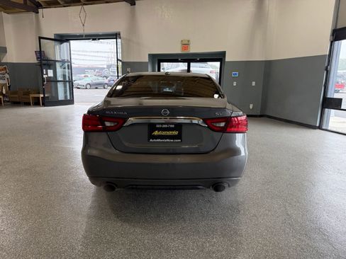 Used 2018 Nissan Maxima 3.5 SV image 6