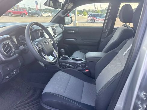 Certified 2023 Toyota Tacoma TRD Sport AWD/4WD image 7