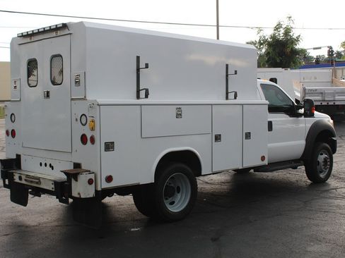 Used 2014 Ford F550 4x4 Regular Cab Super Duty image 7
