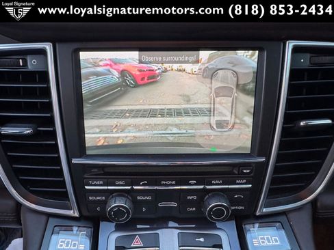 Used 2011 Porsche Panamera 4 image 32