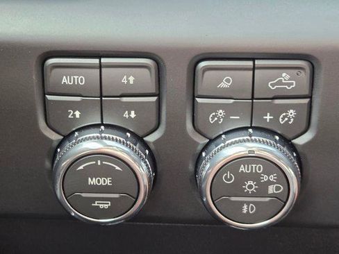 New 2026 GMC Sierra 1500 AT4X AWD/4WD image 22
