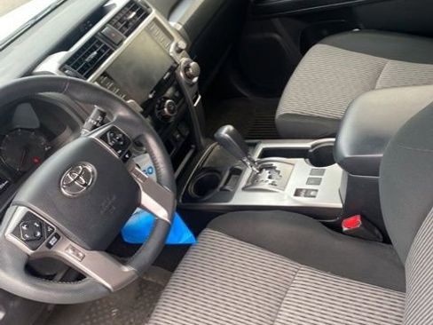 Used 2023 Toyota 4Runner SR5 image 6