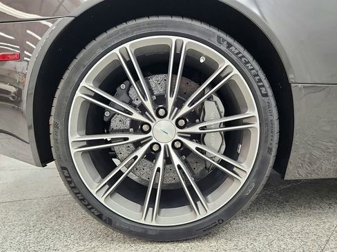 Used 2012 Aston Martin Virage Coupe image 13