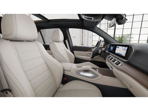 New 2026 Mercedes-Benz GLE 580 4MATIC image 4