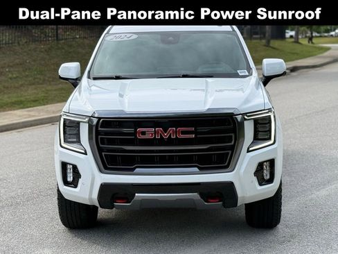 Used 2024 GMC Yukon AT4 w/ AT4 Premium Package AWD/4WD image 6