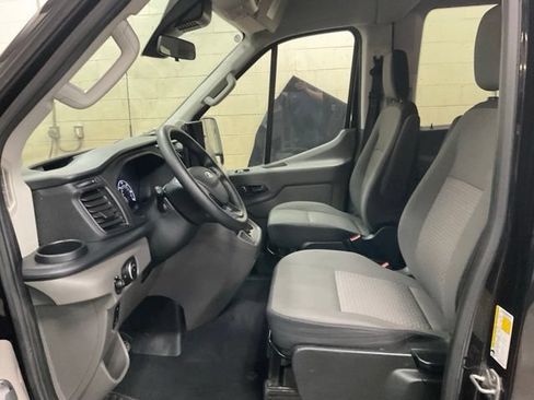Used 2024 Ford Transit 350 XLT RWD image 8