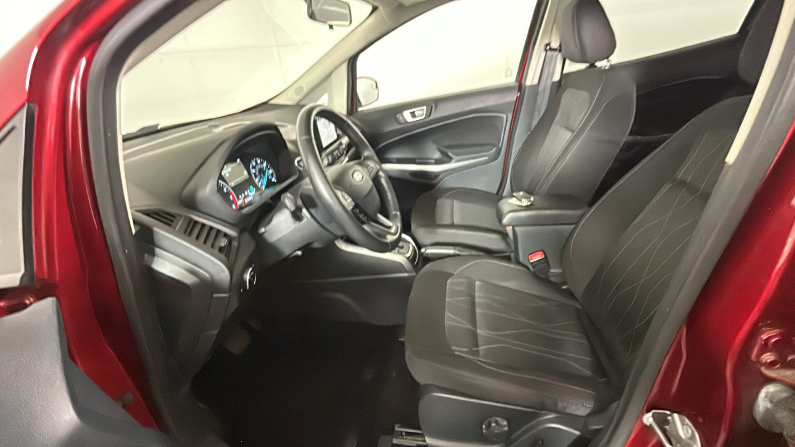 Used 2018 Ford EcoSport SE AWD/4WD image 13