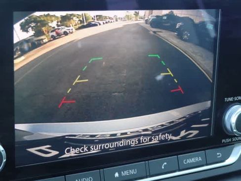 Used 2023 Nissan Altima 2.5 SV FWD image 24