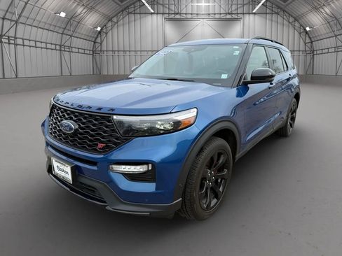 Used 2022 Ford Explorer ST w/ Equipment Group 401A AWD/4WD image 14